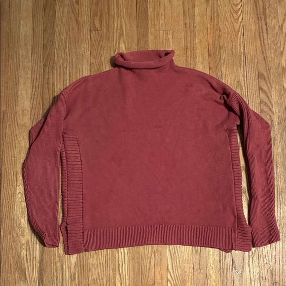 Tahari Women's Brick Red Turtleneck Sweater - Picture 1 of 13